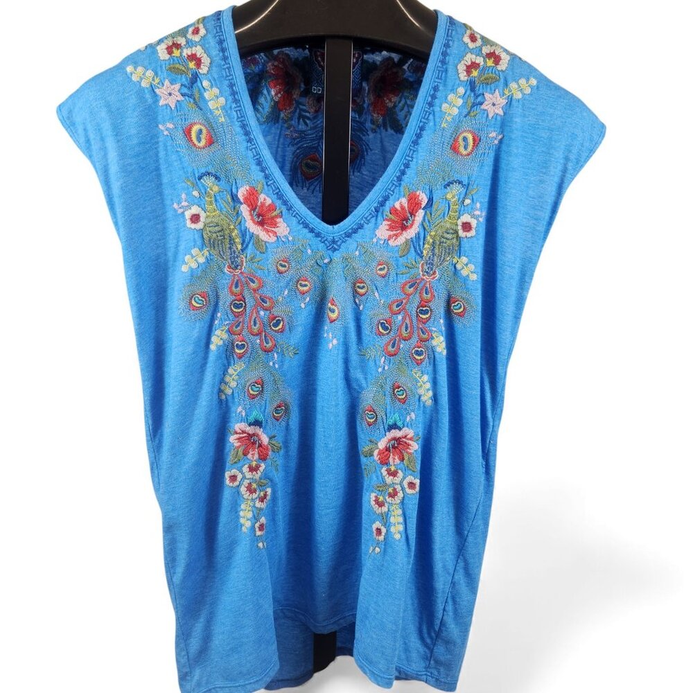 EUC Johnny Was Blue Embroidered Peacock Design Short Sleeve Top